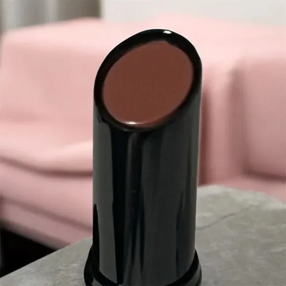 Saie Lip Blur Matte Lipstick Nouveau Blurring Effect 2.5g - Picture 1 of 16